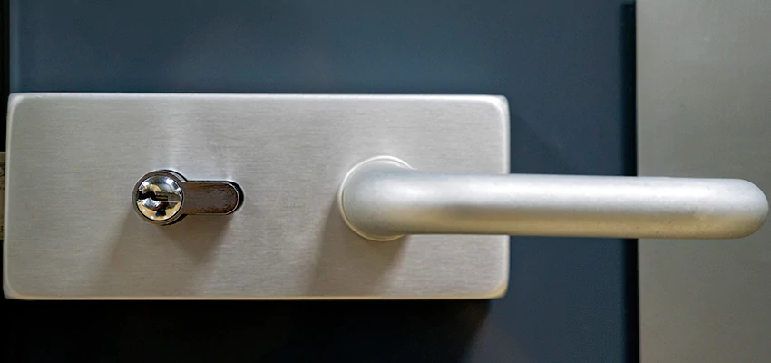 Change Patio Door Locks in Modesto, California